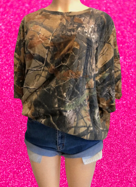 Huntin' Szn Vintage Oversized Realtree Camo Tee